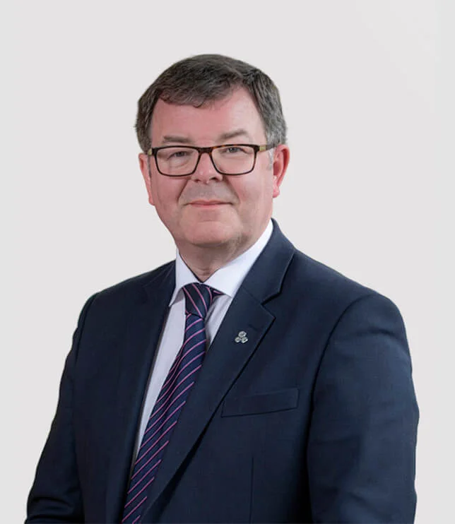 Ian Bruce, MD